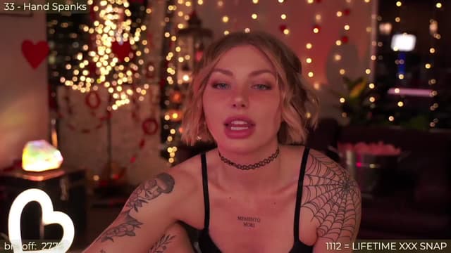 Gallery image thumbnail from Paige's myfreecams stream on, 02/19/2024, 07:42 image 19 of 20