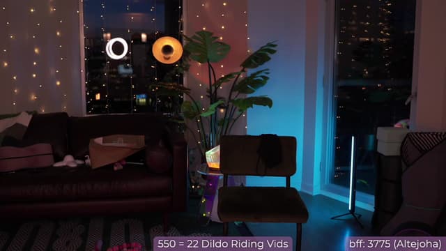 Gallery image thumbnail from Paige's myfreecams stream on, 03/22/2024, 02:12 image 9 of 20