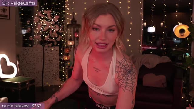 Gallery image thumbnail from Paige's myfreecams stream on, 03/31/2024, 04:49 image 2 of 20