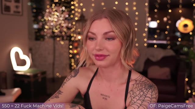 Gallery image thumbnail from Paige's myfreecams stream on, 04/01/2024, 03:57 image 15 of 20