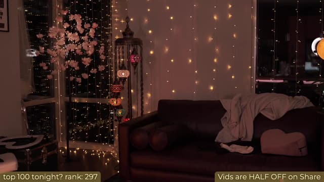 Gallery image thumbnail from Paige's myfreecams stream on, 04/08/2024, 03:59 image 3 of 20