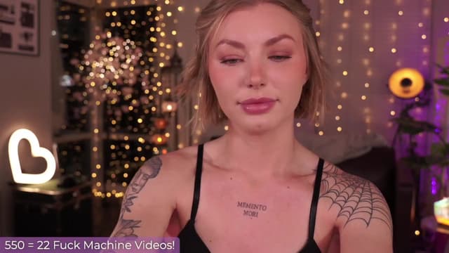 Gallery image thumbnail from Paige's myfreecams stream on, 04/13/2024, 04:53 image 13 of 20