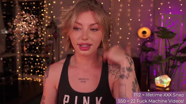 Gallery image thumbnail from Paige's myfreecams stream on, 04/15/2024, 04:03 image 8 of 20