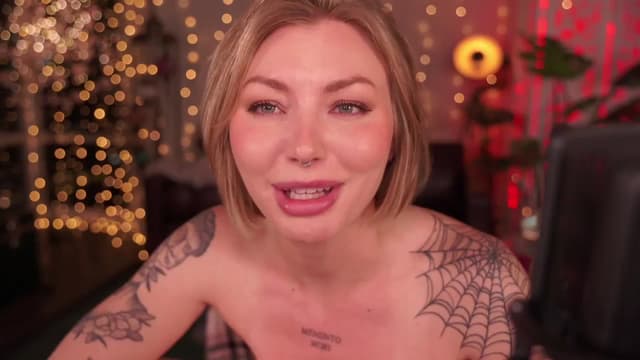 Gallery image thumbnail from Paige's myfreecams stream on, 04/19/2024, 05:34 image 19 of 20