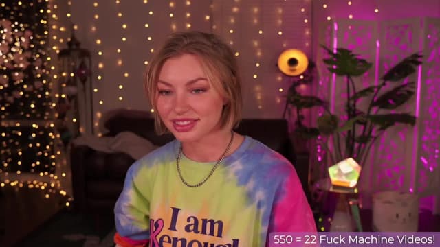 Gallery image thumbnail from Paige's myfreecams stream on, 04/20/2024, 03:19 image 5 of 20
