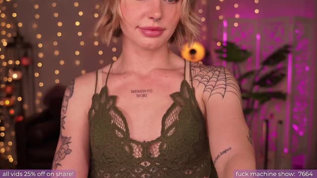 Gallery image thumbnail from Paige's myfreecams stream on, 04/27/2024, 03:48 image 20 of 20