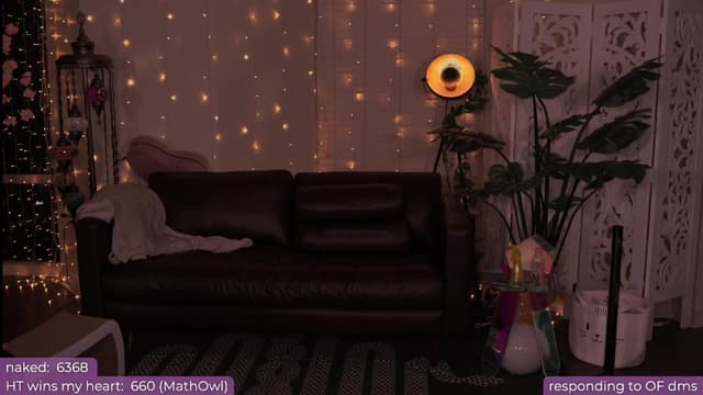 Gallery image thumbnail from Paige's myfreecams stream on, 05/27/2024, 04:10 image 12 of 20
