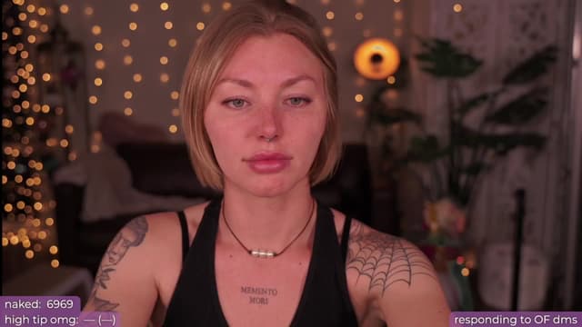 Gallery image thumbnail from Paige's myfreecams stream on, 05/27/2024, 04:10 image 1 of 20