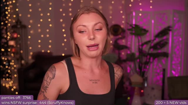 Gallery image thumbnail from Paige's myfreecams stream on, 07/26/2024, 03:05 image 17 of 20
