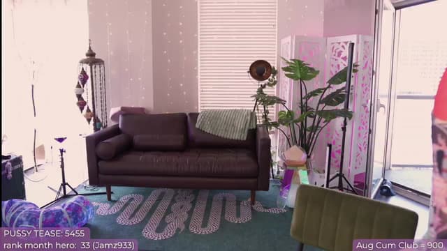 Gallery image thumbnail from Paige's myfreecams stream on, 08/10/2024, 22:00 image 4 of 20