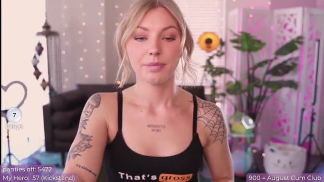 Gallery image thumbnail from Paige's myfreecams stream on, 08/16/2024, 20:06 image 14 of 20