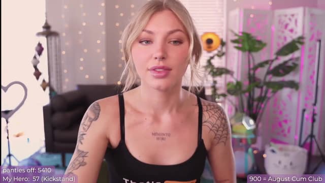 Gallery image thumbnail from Paige's myfreecams stream on, 08/16/2024, 20:06 image 15 of 20
