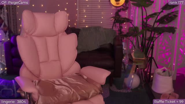 Gallery image thumbnail from Paige's myfreecams stream on, 09/15/2024, 05:23 image 2 of 20