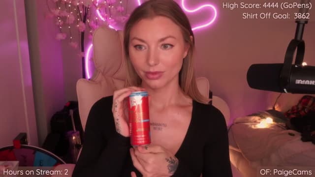 Gallery image thumbnail from Paige's myfreecams stream on, 07/27/2025, 24:54 image 9 of 20