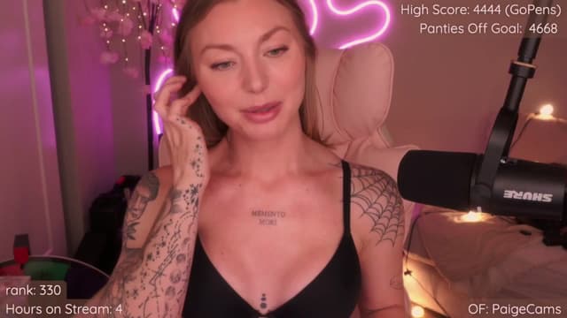 Gallery image thumbnail from Paige's myfreecams stream on, 07/27/2025, 02:43 image 1 of 20