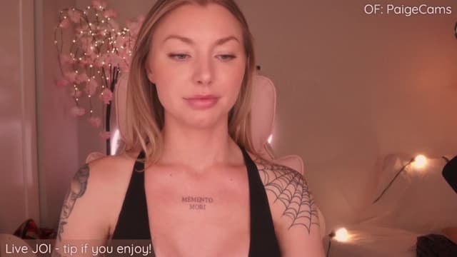 Gallery image thumbnail from Paige's myfreecams stream on, 07/28/2025, 23:57 image 19 of 20
