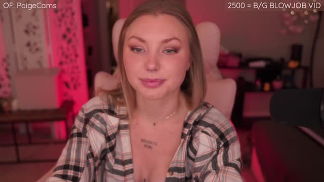 Gallery image thumbnail from Paige's myfreecams stream on, 11/19/2025, 03:33 image 2 of 20