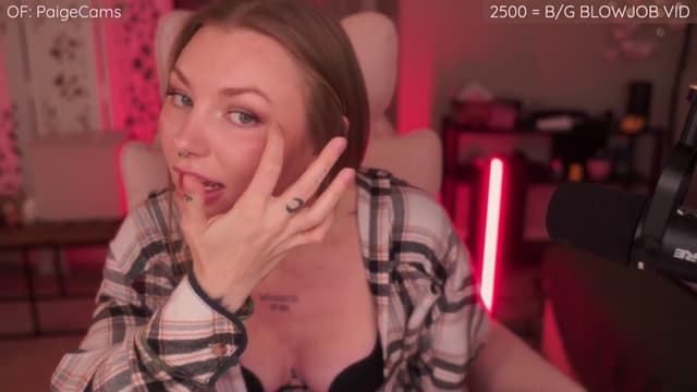 Gallery image thumbnail from Paige's myfreecams stream on, 11/19/2025, 03:33 image 5 of 20