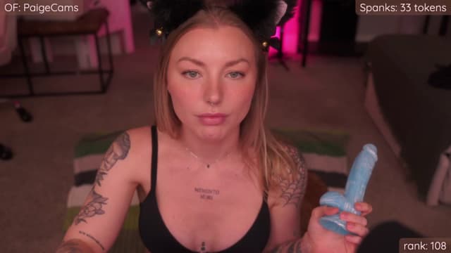 Gallery image thumbnail from Paige's myfreecams stream on, 12/11/2025, 05:13 image 2 of 20