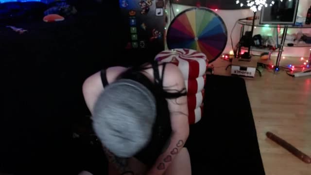 Gallery image thumbnail from Pengo's myfreecams stream on, 11/06/2025, 12:50 image 10 of 20