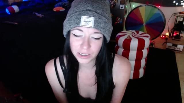 Gallery image thumbnail from Pengo's myfreecams stream on, 11/06/2025, 12:50 image 5 of 20