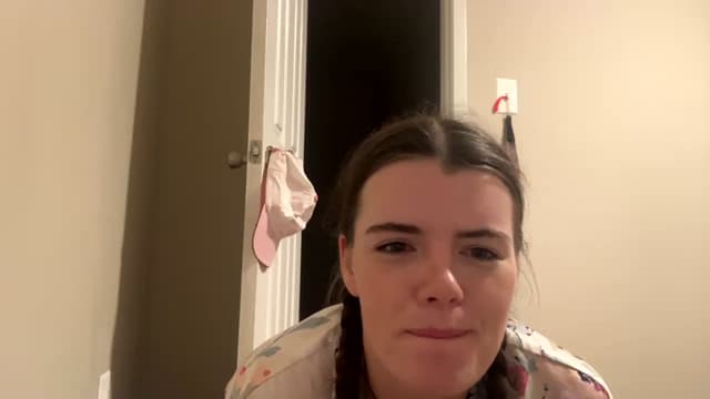 Gallery image thumbnail from Pippi's myfreecams stream on, 06/21/2024, 08:48 image 9 of 20