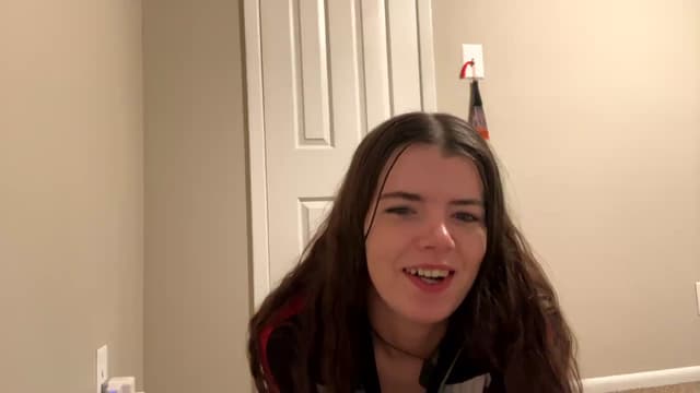 Gallery image thumbnail from Pippi's myfreecams stream on, 06/22/2024, 18:07 image 12 of 20