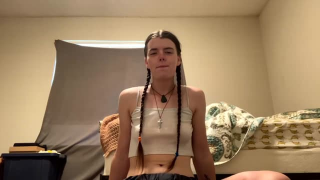 Gallery image thumbnail from Pippi's myfreecams stream on, 06/24/2024, 17:17 image 9 of 20