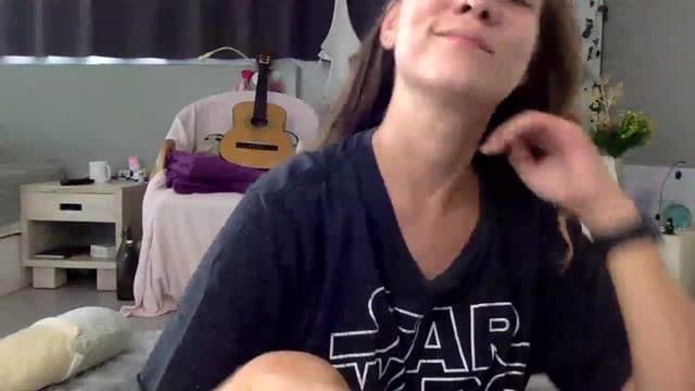Gallery image thumbnail from Qi_ra's myfreecams stream on, 02/26/2023, 04:32 image 18 of 20