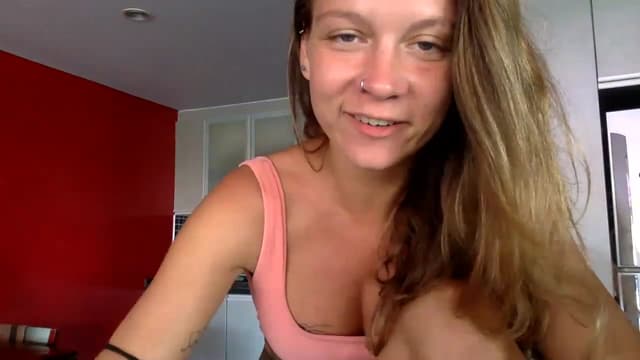 Gallery image thumbnail from Qi_ra's myfreecams stream on, 05/15/2023, 03:38 image 20 of 20