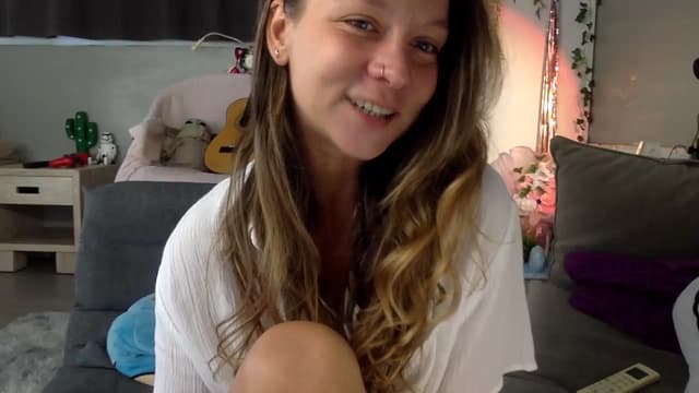 Gallery image thumbnail from Qi_ra's myfreecams stream on, 07/04/2023, 02:19 image 3 of 20