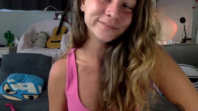 Gallery image thumbnail from Qi_ra's myfreecams stream on, 07/12/2023, 02:09 image 6 of 20