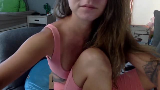 Gallery image thumbnail from Qi_ra's myfreecams stream on, 07/23/2023, 01:13 image 13 of 20
