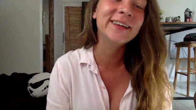 Gallery image thumbnail from Qi_ra's myfreecams stream on, 09/13/2023, 24:35 image 3 of 20