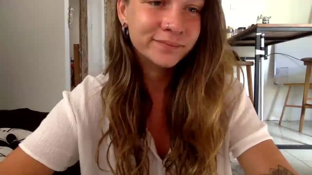 Gallery image thumbnail from Qi_ra's myfreecams stream on, 09/25/2023, 24:50 image 18 of 20