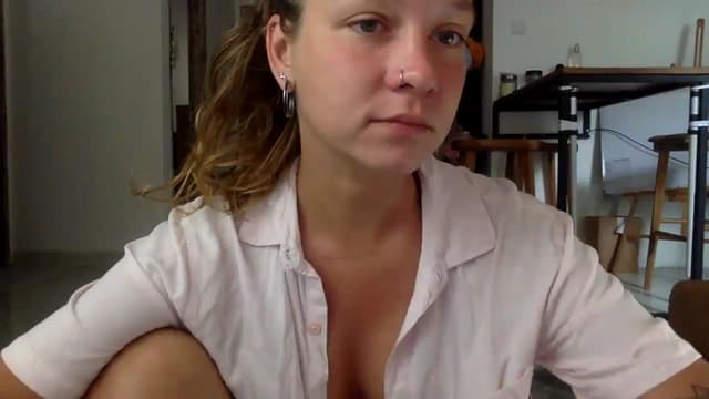 Gallery image thumbnail from Qi_ra's myfreecams stream on, 10/09/2023, 24:35 image 5 of 20