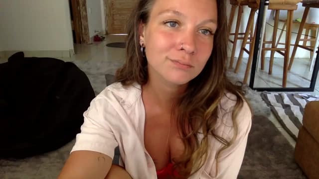 Gallery image thumbnail from Qi_ra's myfreecams stream on, 11/26/2023, 03:58 image 19 of 20