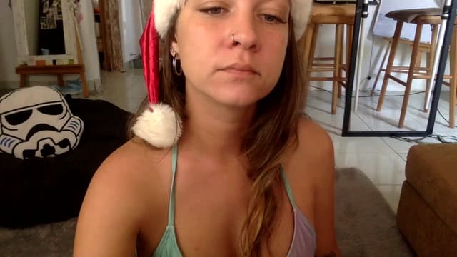 Gallery image thumbnail from Qi_ra's myfreecams stream on, 01/02/2024, 02:27 image 16 of 20
