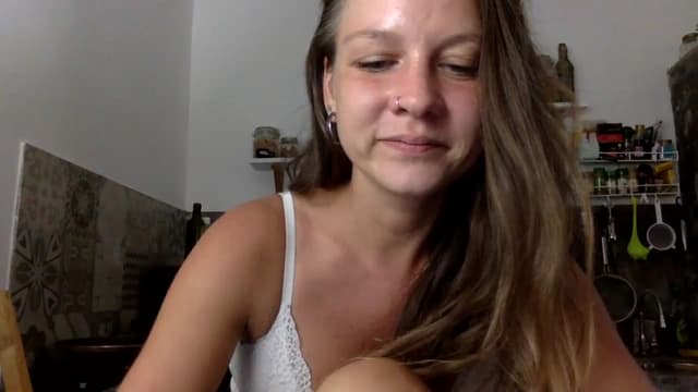 Gallery image thumbnail from Qi_ra's myfreecams stream on, 02/24/2024, 11:58 image 5 of 20