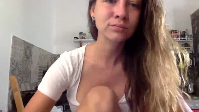 Gallery image thumbnail from Qi_ra's myfreecams stream on, 03/22/2024, 24:45 image 2 of 20