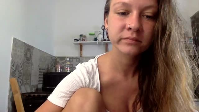 Gallery image thumbnail from Qi_ra's myfreecams stream on, 03/22/2024, 24:45 image 19 of 20