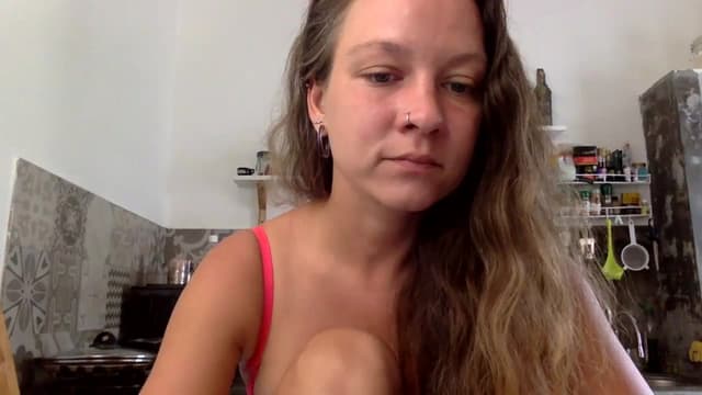 Gallery image thumbnail from Qi_ra's myfreecams stream on, 03/25/2024, 02:36 image 7 of 20