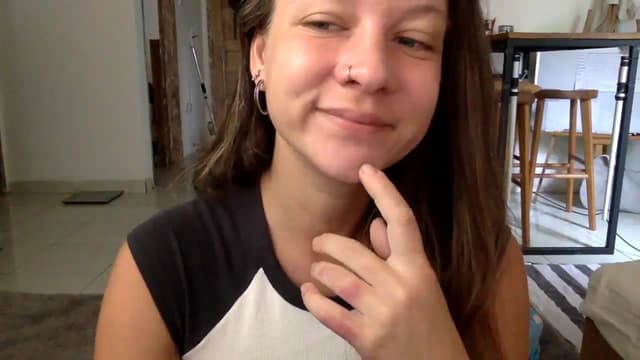 Gallery image thumbnail from Qi_ra's myfreecams stream on, 04/09/2024, 24:25 image 18 of 20