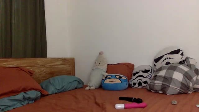 Gallery image thumbnail from Qi_ra's myfreecams stream on, 04/25/2024, 09:14 image 12 of 20