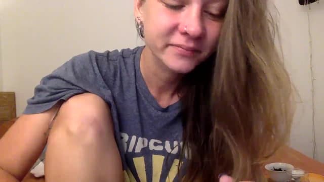 Gallery image thumbnail from Qi_ra's myfreecams stream on, 05/28/2024, 02:09 image 12 of 20
