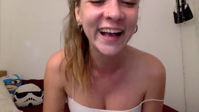 Gallery image thumbnail from Qi_ra's myfreecams stream on, 06/06/2024, 08:37 image 13 of 20
