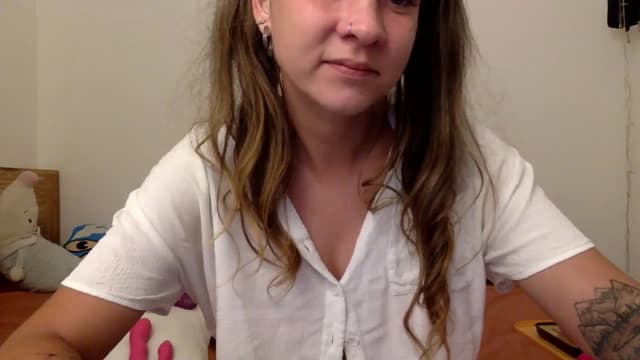 Gallery image thumbnail from Qi_ra's myfreecams stream on, 06/24/2024, 02:00 image 7 of 20