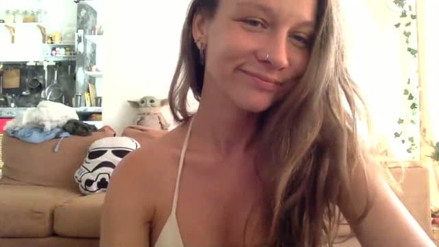 Gallery image thumbnail from Qi_ra's myfreecams stream on, 10/01/2024, 02:40 image 5 of 20