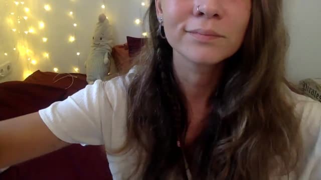 Gallery image thumbnail from Qi_ra's myfreecams stream on, 10/24/2024, 09:11 image 3 of 20