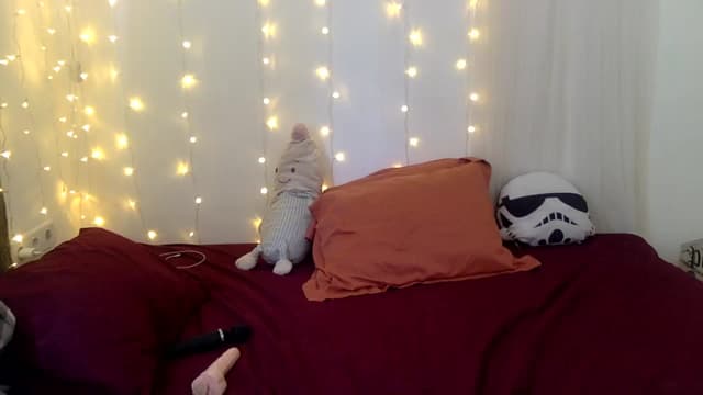 Gallery image thumbnail from Qi_ra's myfreecams stream on, 10/26/2024, 07:57 image 17 of 20